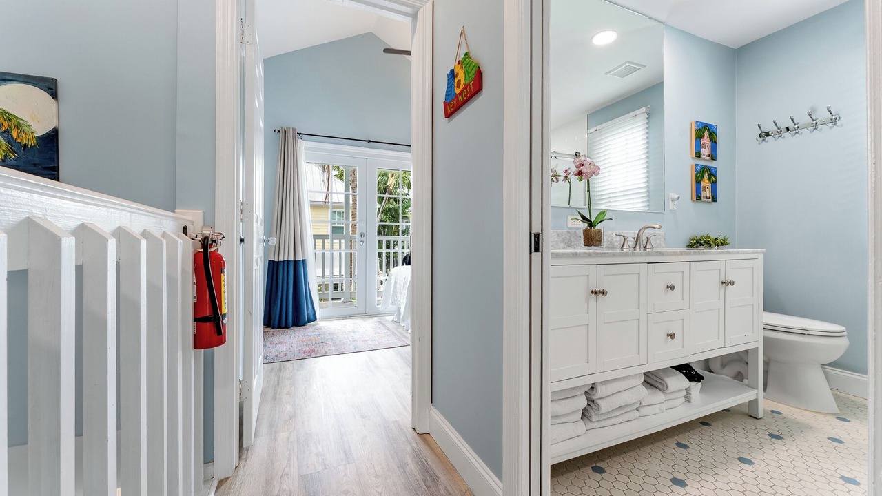 Photo of Bathroom in Bahama Village