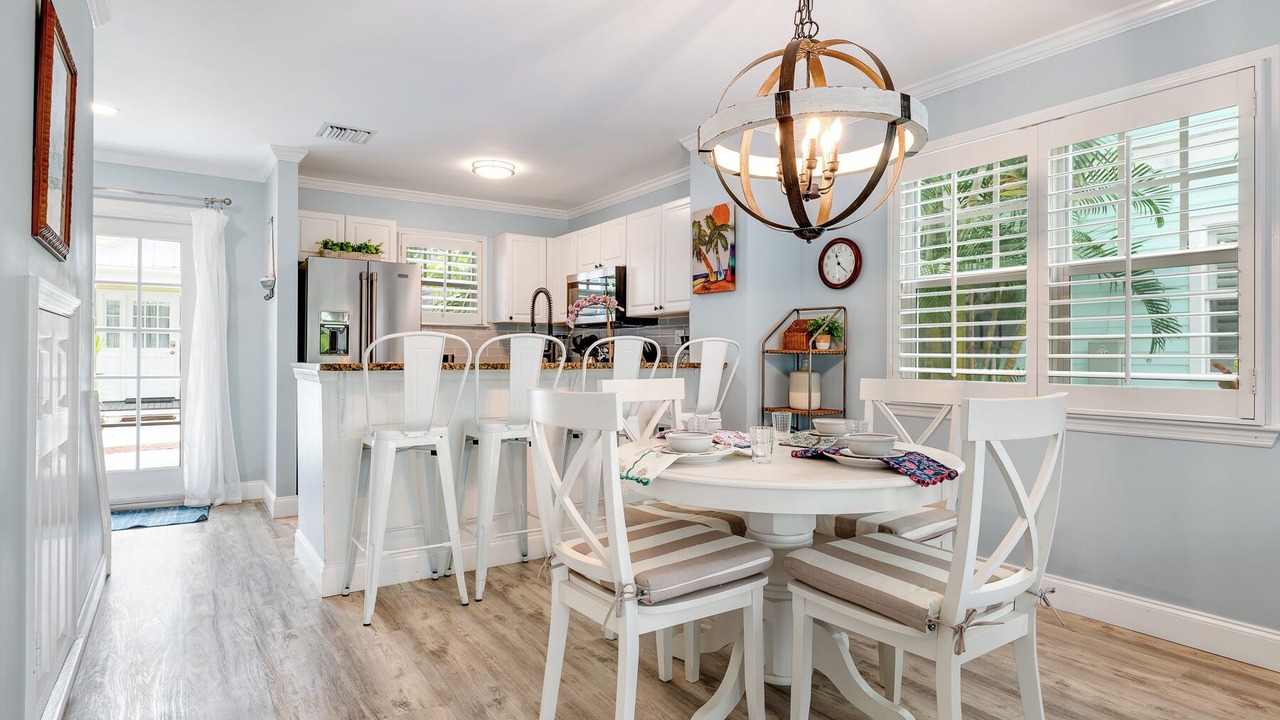 Photo of Bedroom in Bahama Village
