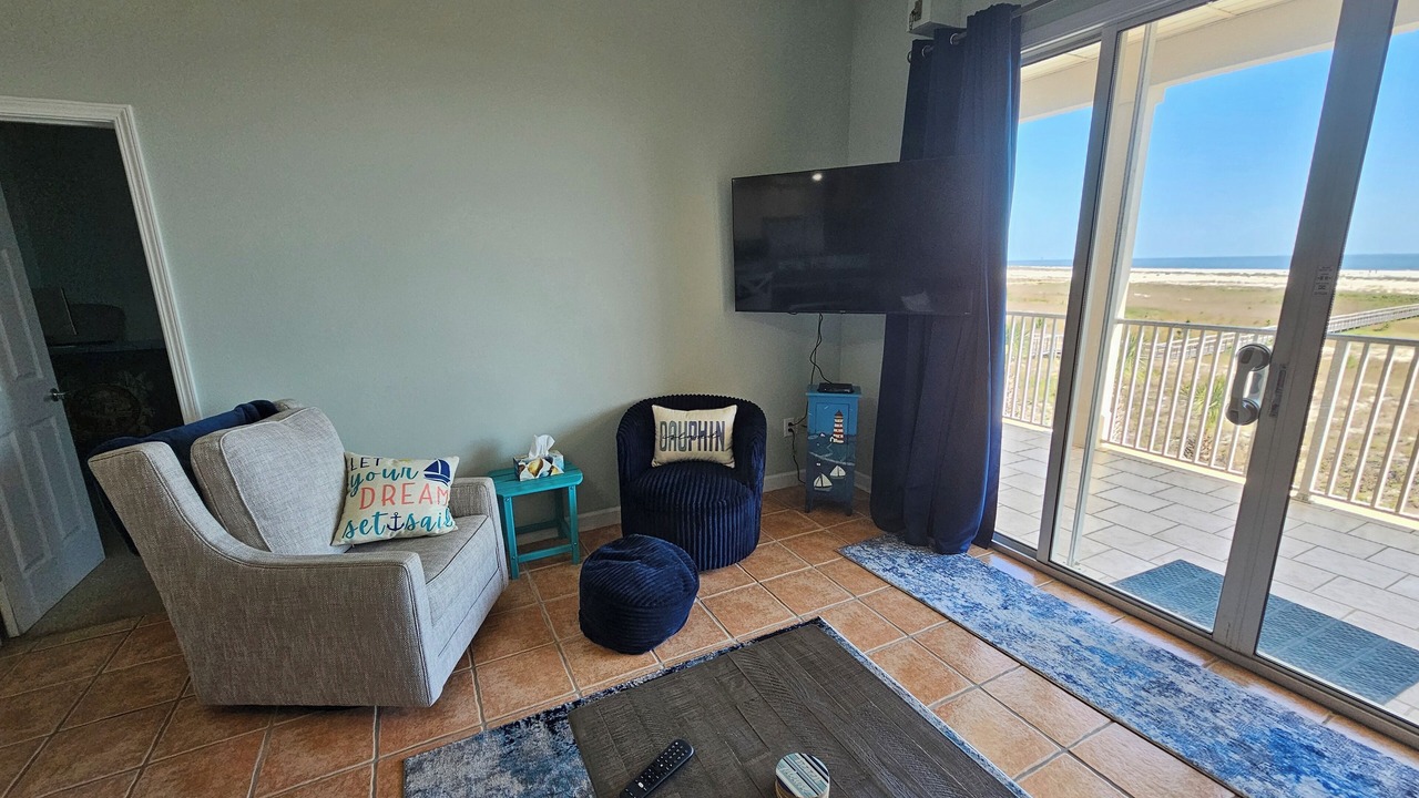 Photo of Livingroom in Dauphin Island