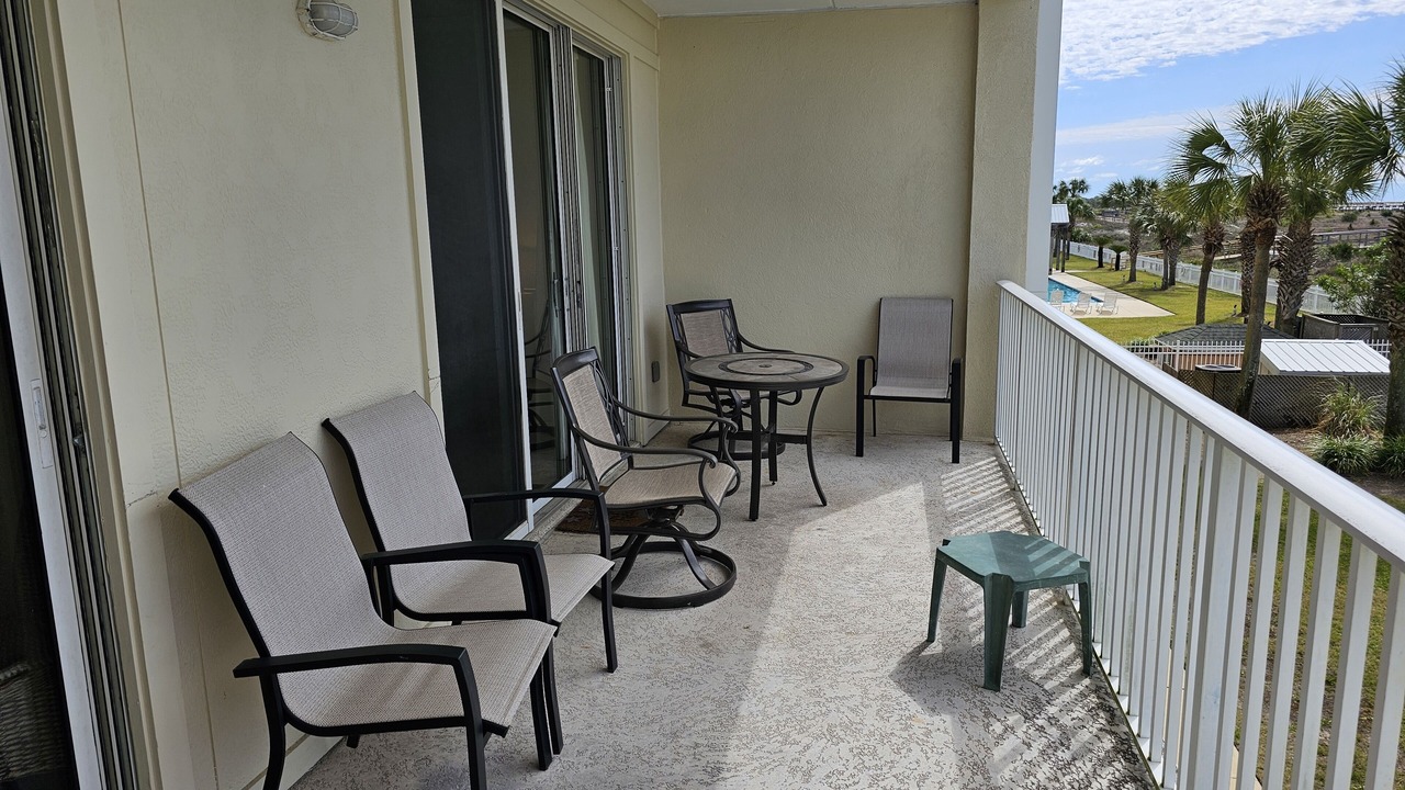 Photo of Patio Balcony in Dauphin Island