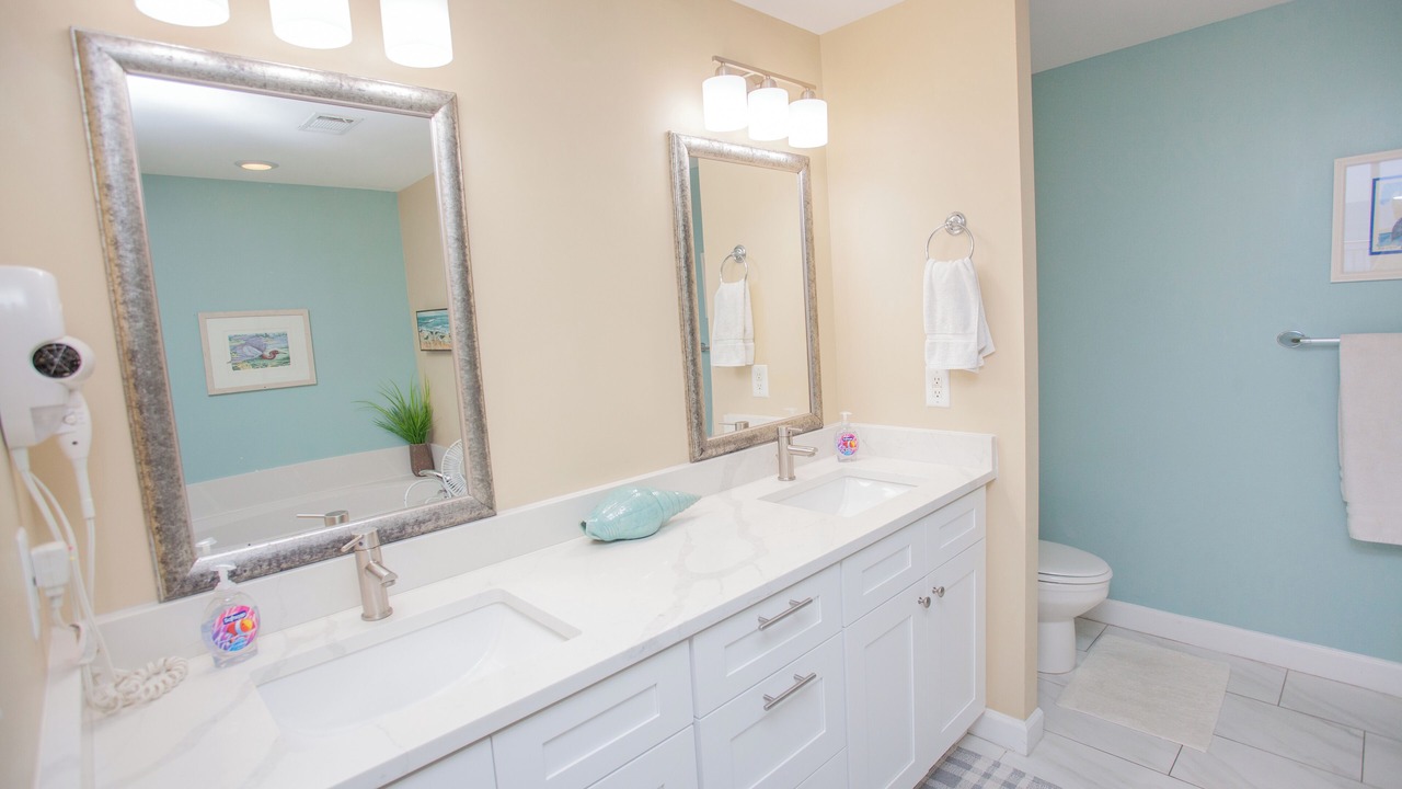 Photo of Bathroom in West Panama City Beach