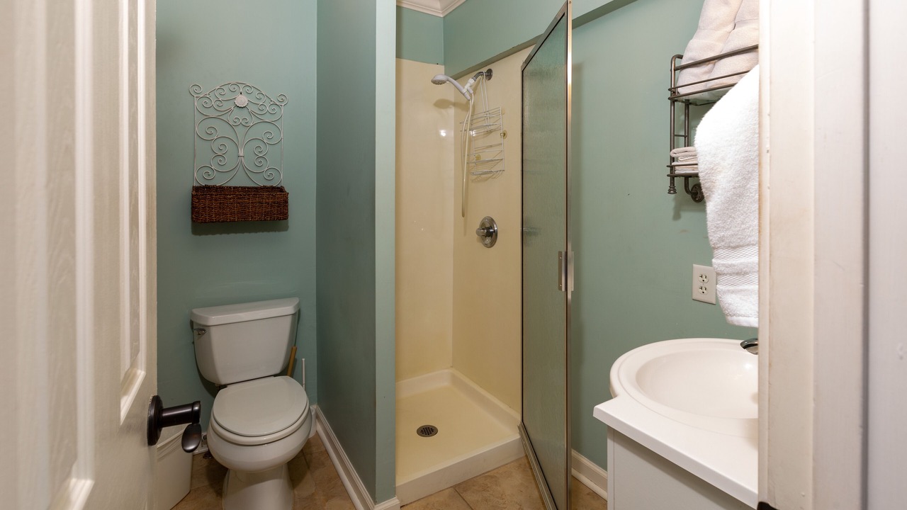 Photo of Bathroom in Holiday Isle