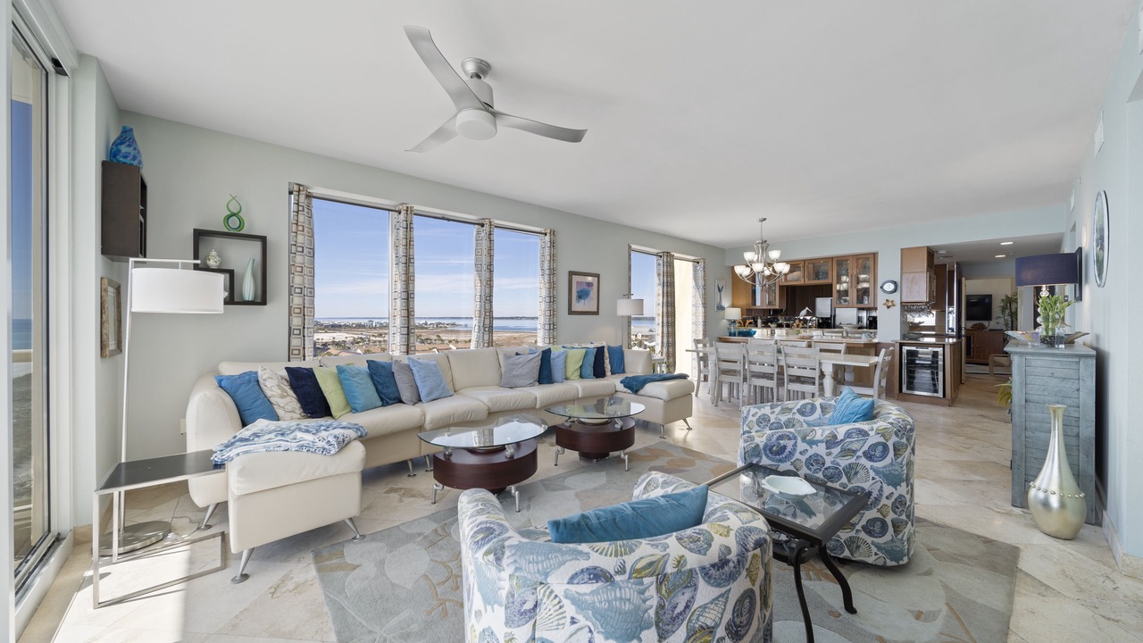 Photo of Livingroom in Navarre Beach