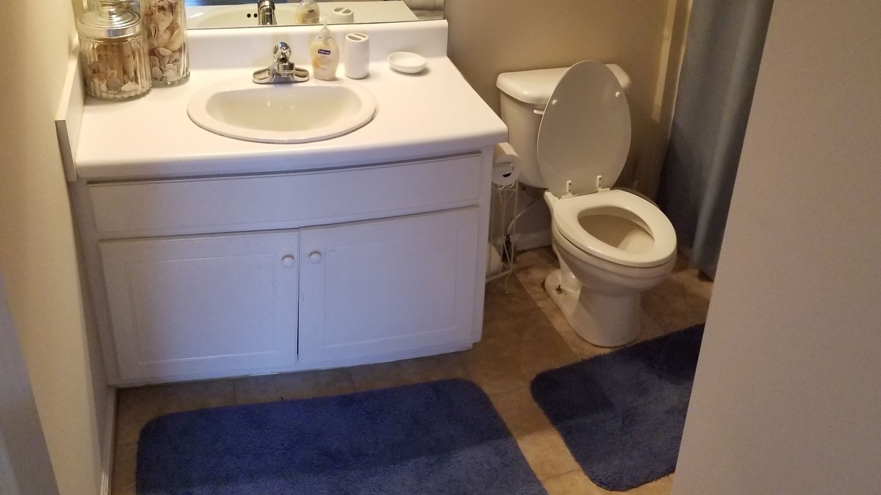 Photo of Bathroom in El Centro Beach