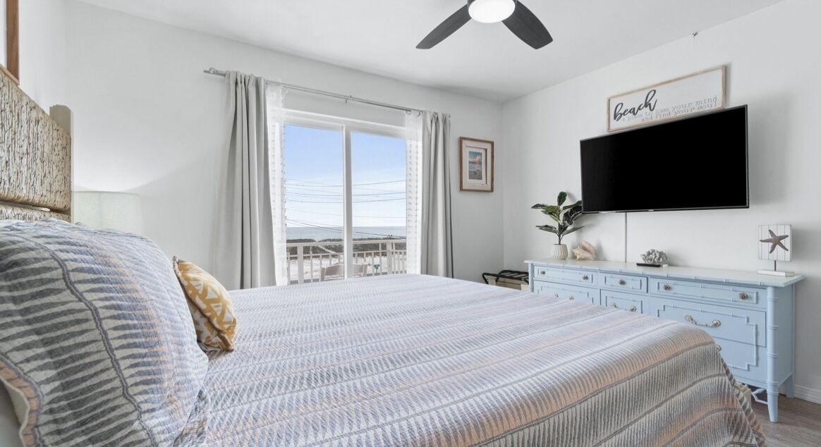 Photo of Bedroom in Navarre Beach