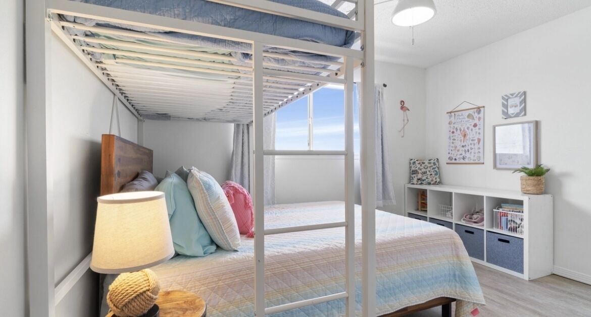 Photo of Bedroom in Navarre Beach
