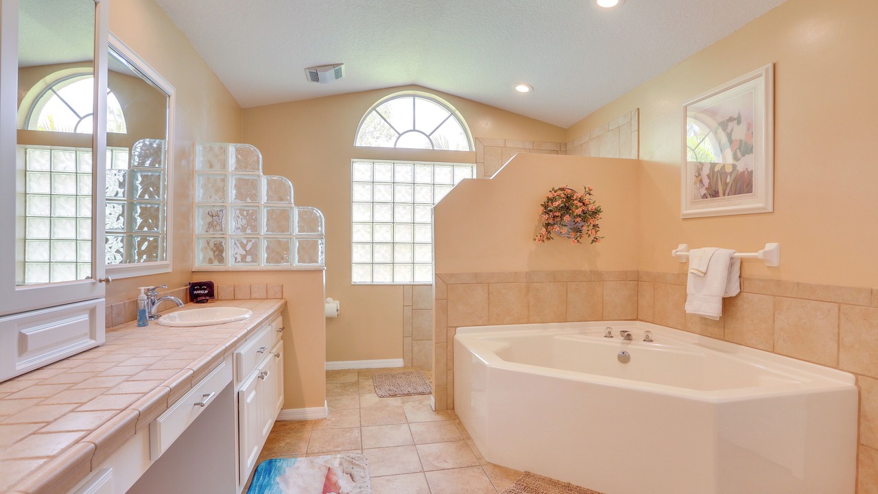 Photo of Bathroom in Biggar