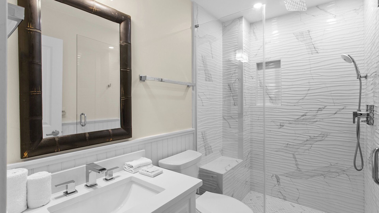 Photo of Bathroom in Gulf Trace