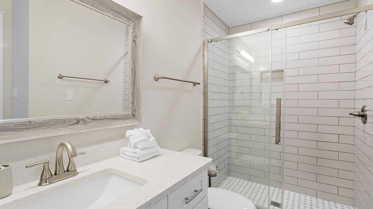 Photo of Bathroom in Gulf Trace