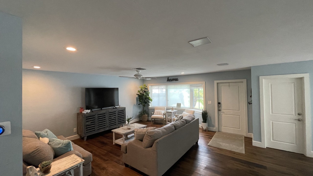 Photo of Livingroom in Naples Park