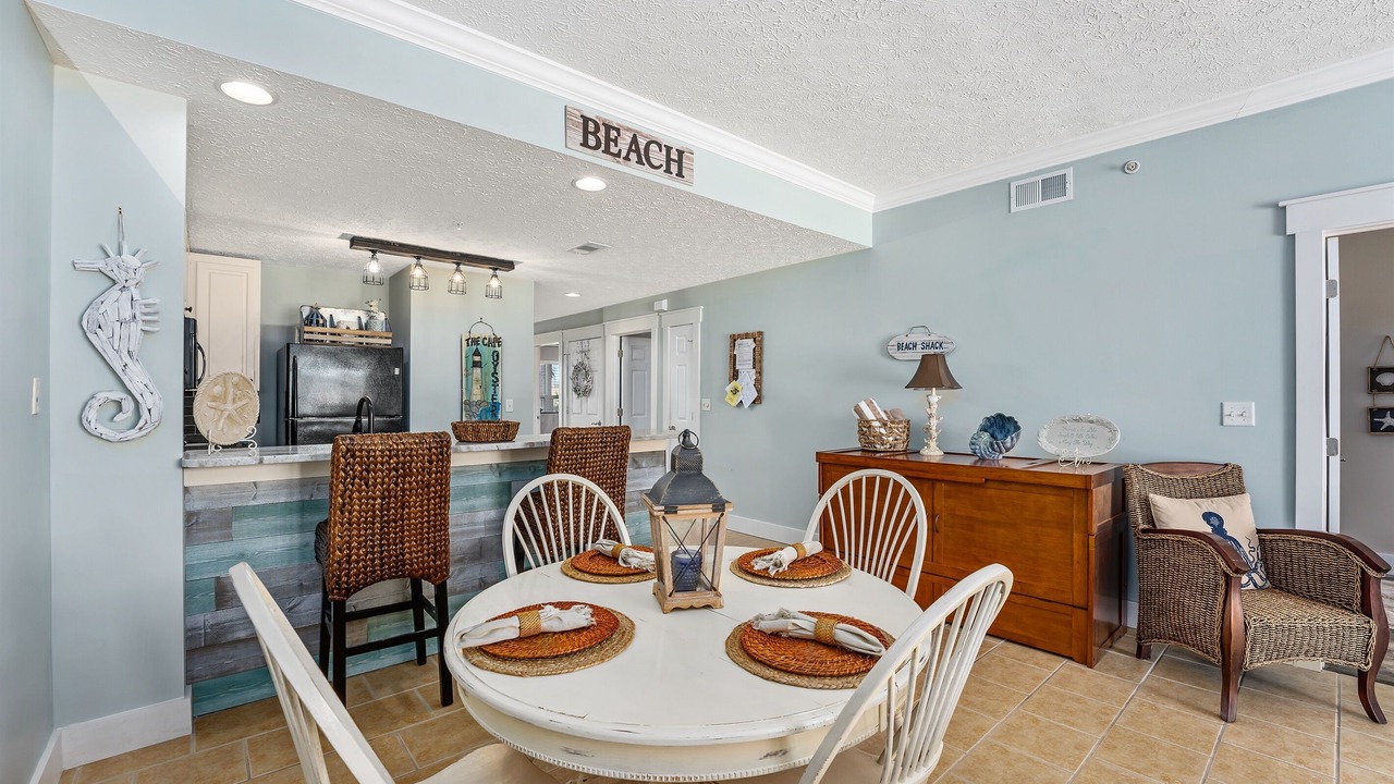 Photo of Livingroom in Mexico Beach