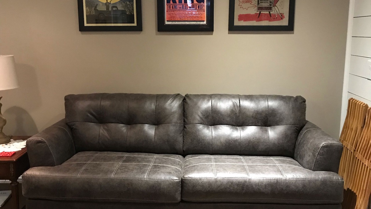 Photo of Livingroom in Brandon