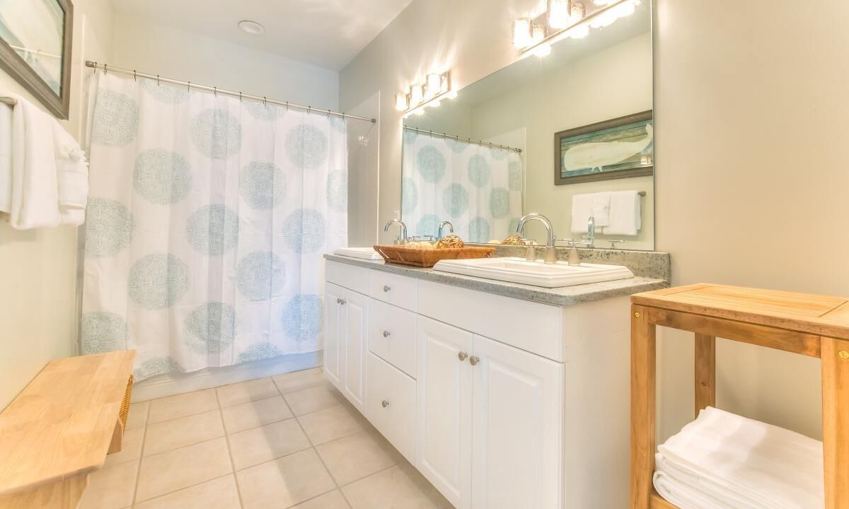 Photo of Bathroom in Fort Bay