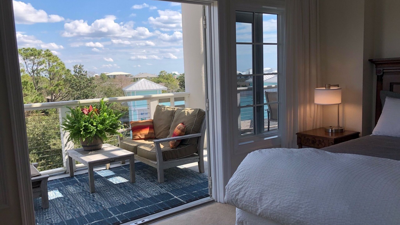 Photo of Bedroom in Cassine Village