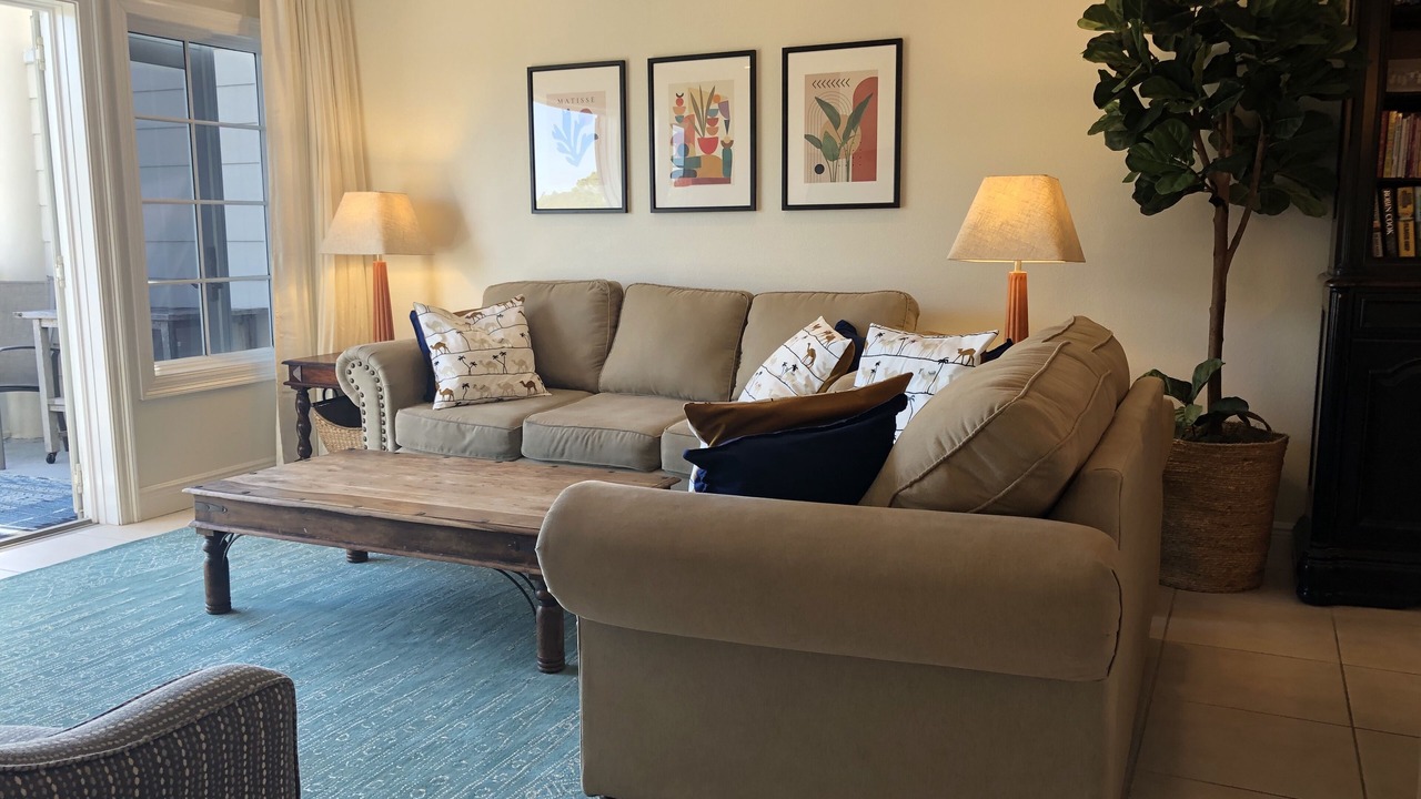 Photo of Livingroom in Cassine Village