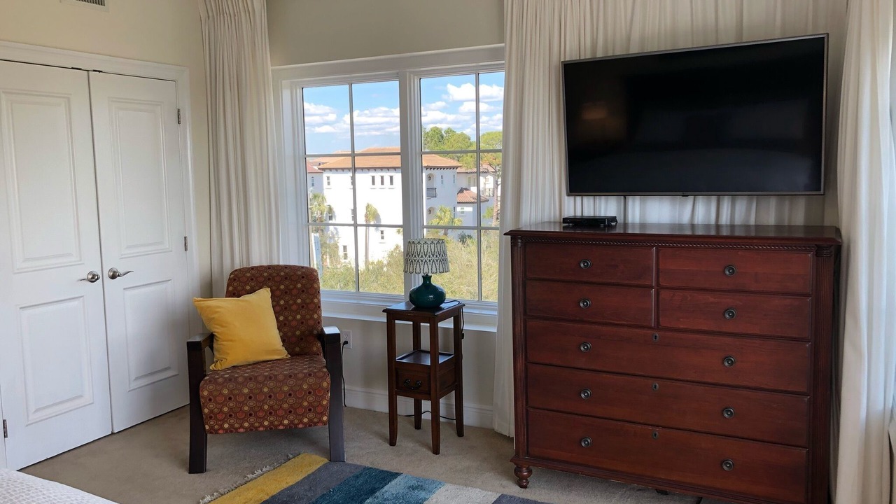 Photo of Bedroom in Cassine Village