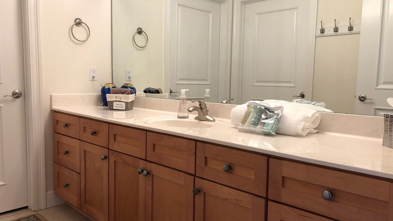 Photo of Bathroom in Cassine Village