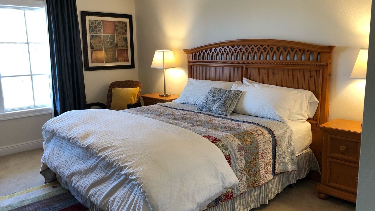 Photo of Bedroom in Cassine Village