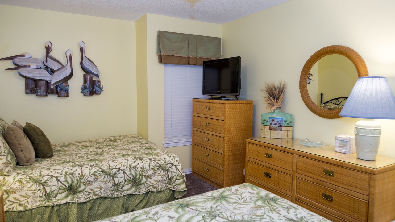 Photo of Bedroom in Gulf Place