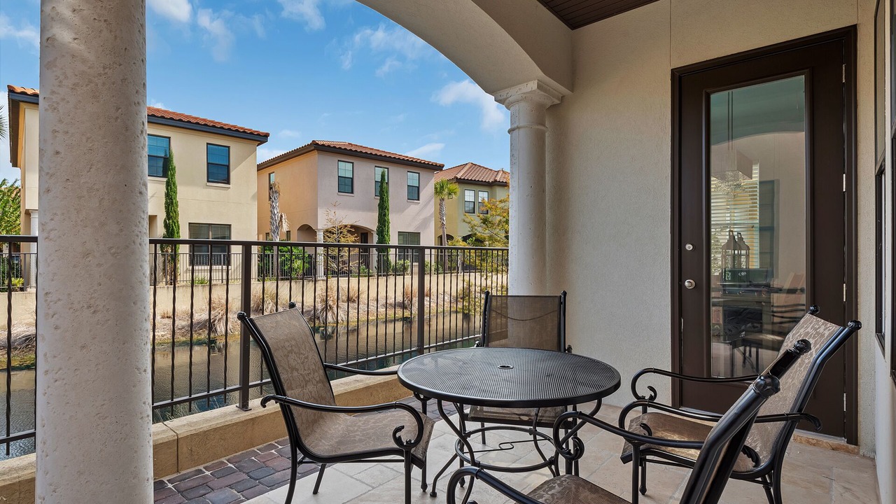 Photo of Outdoor in Villa Lago