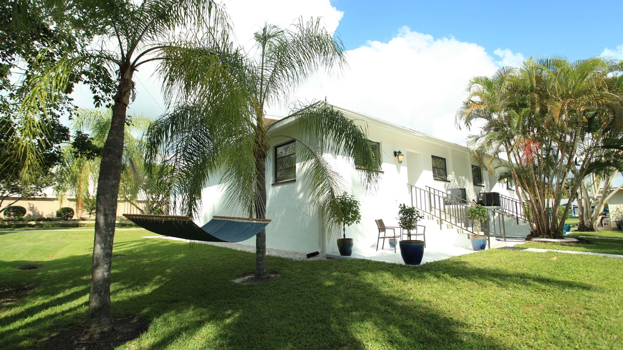 Photo of Outdoor in Old Naples