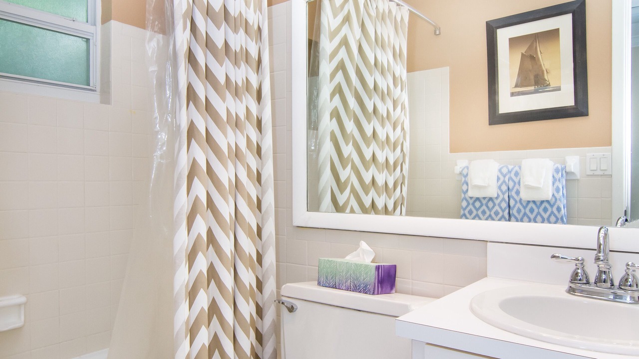 Photo of Bathroom in Juno Beach