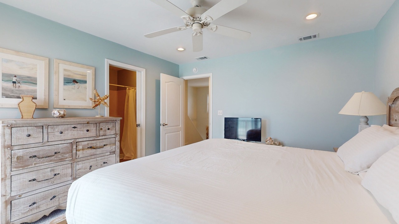 Photo of Bedroom in Cape San Blas