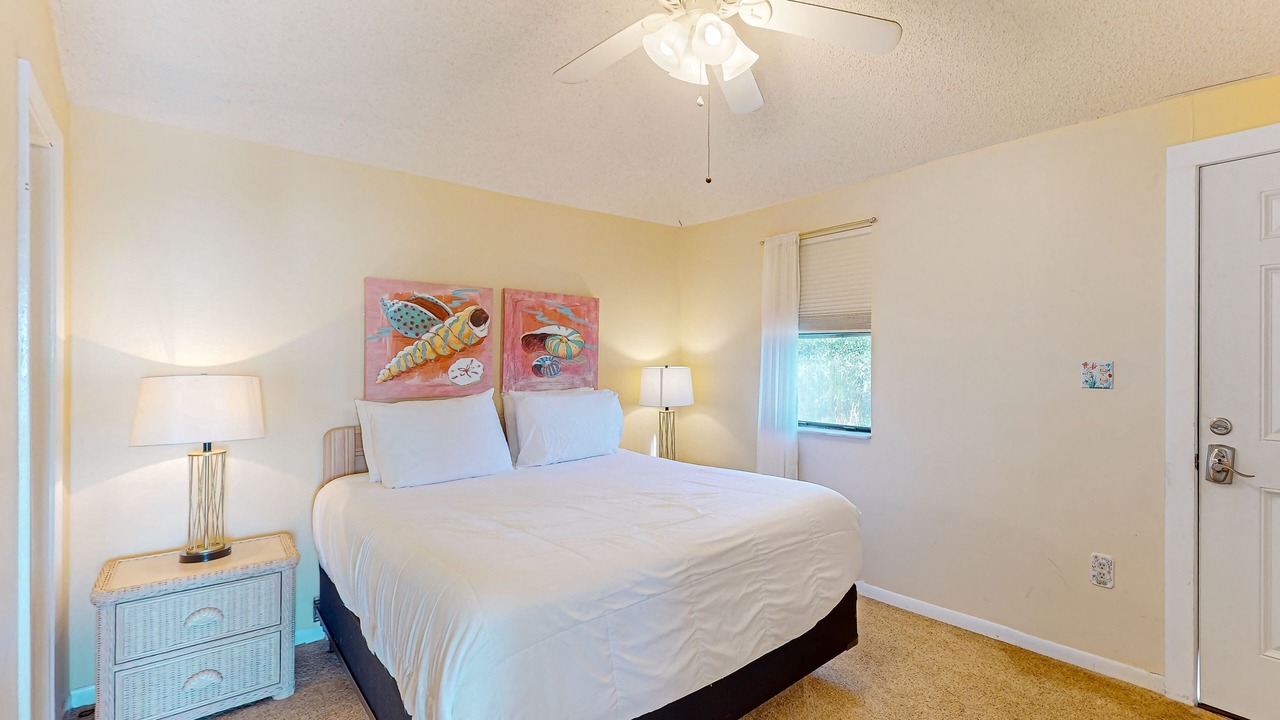 Photo of Bedroom in Indian Pass