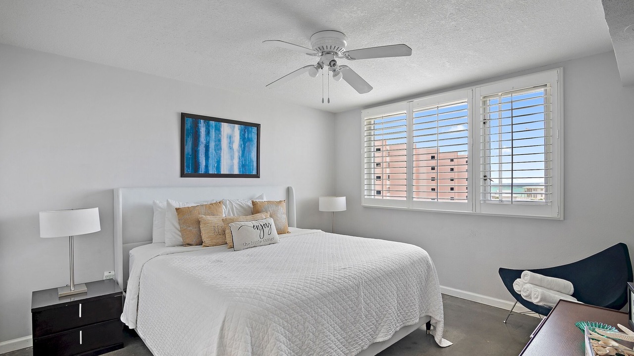 Photo of Bedroom in Holiday Isle