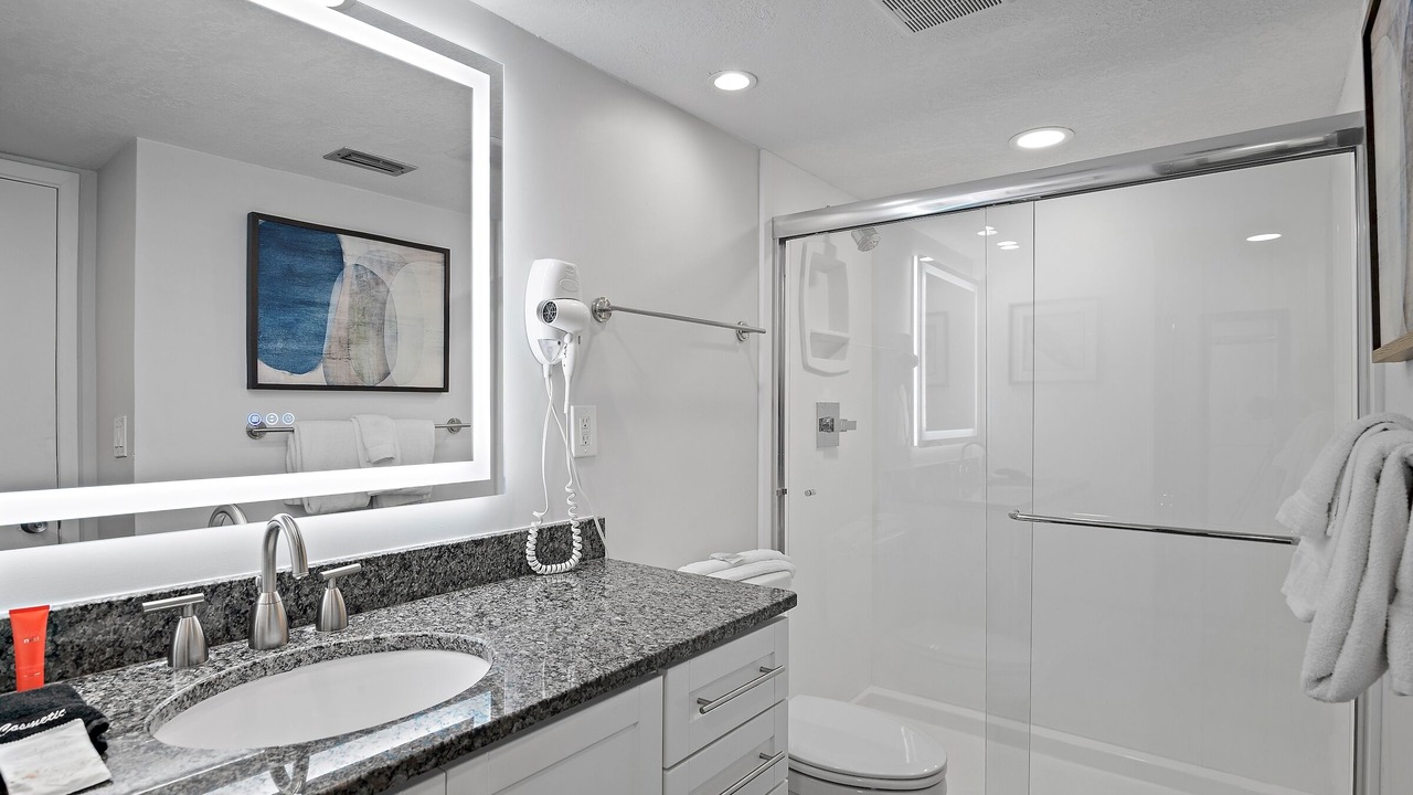 Photo of Bathroom in Holiday Isle
