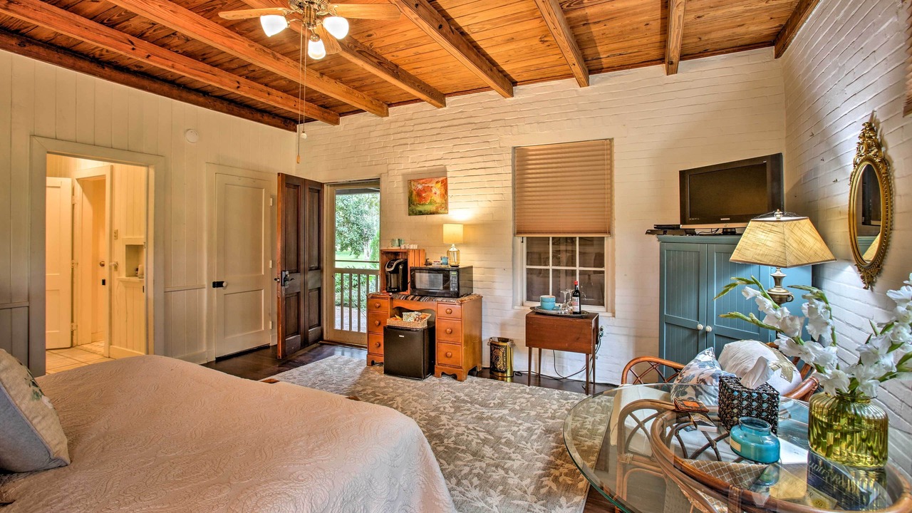 Photo of Bedroom in South Baton Rouge