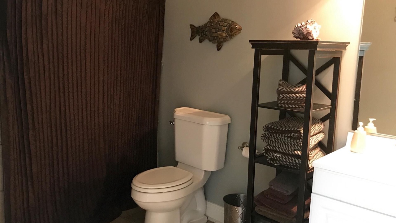 Photo of Bathroom in Bay St Louis