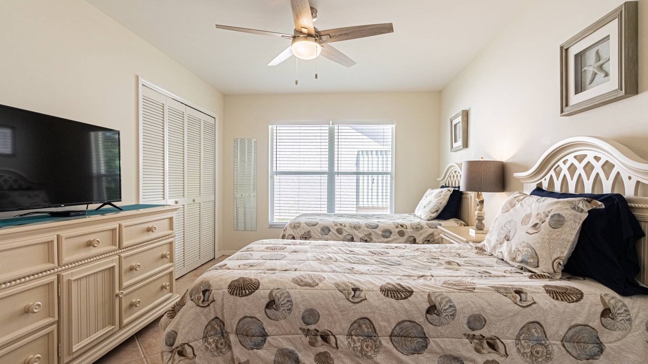 Photo of Bedroom in Crown Pointe
