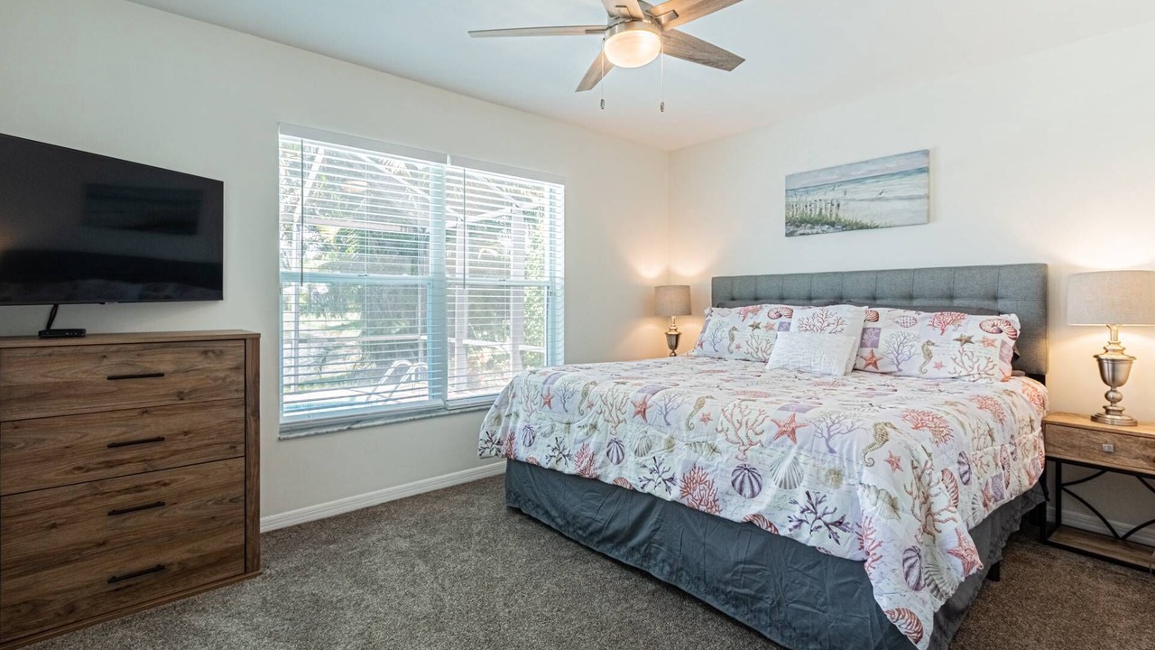 Photo of Bedroom in Crown Pointe
