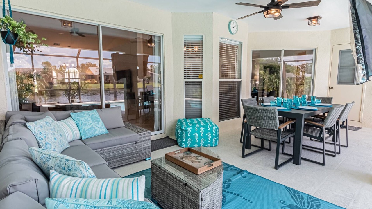 Photo of Outdoor in Crown Pointe
