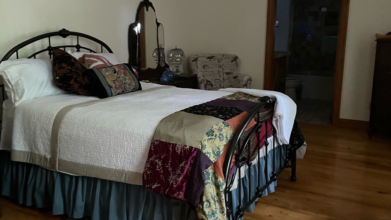 Photo of Bedroom in Breaux Bridge