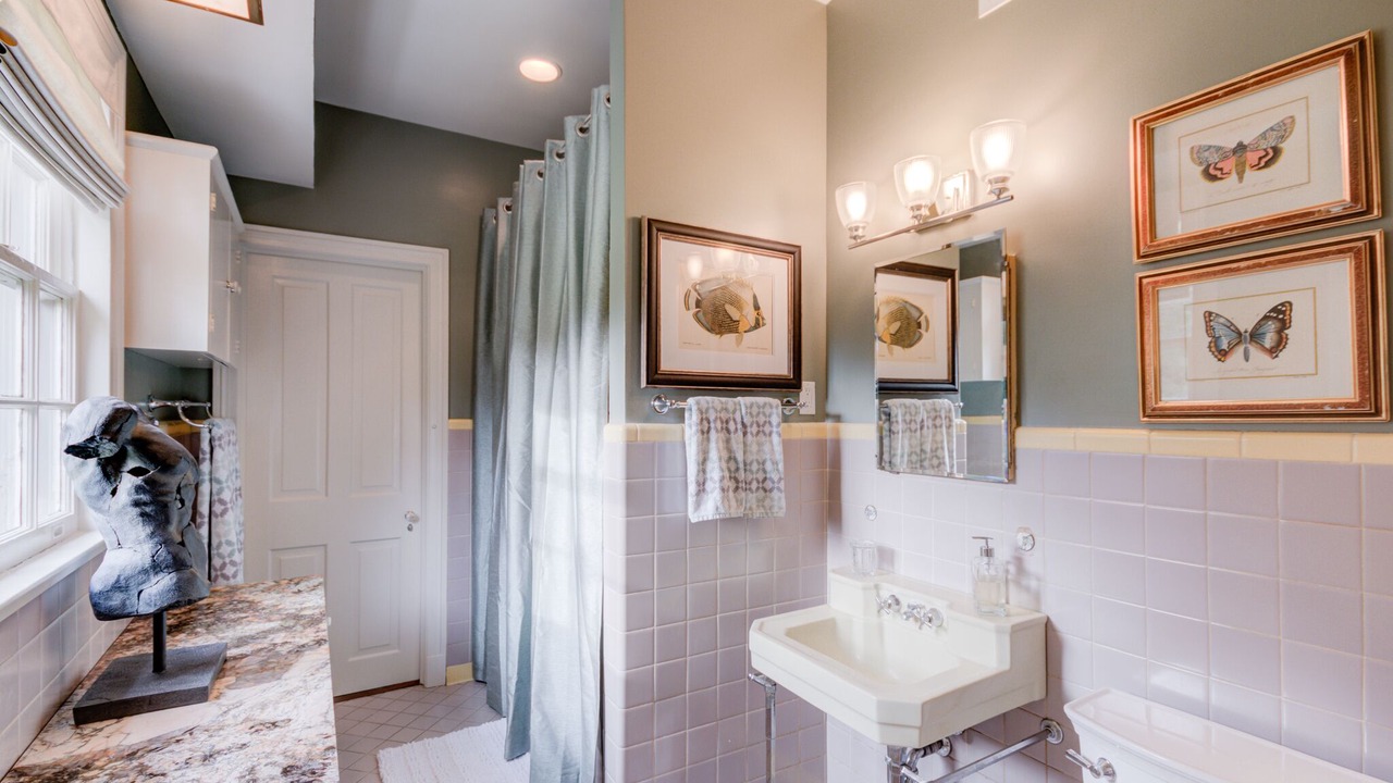 Photo of Bathroom in Slidell