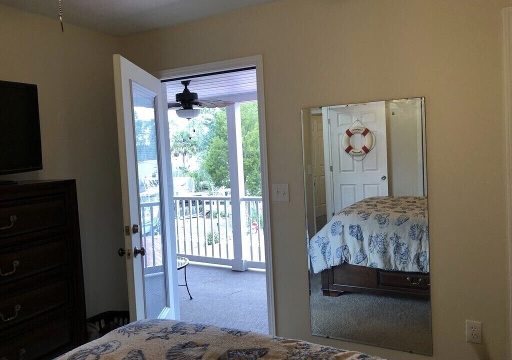Photo of Bedroom in Harbour Towne