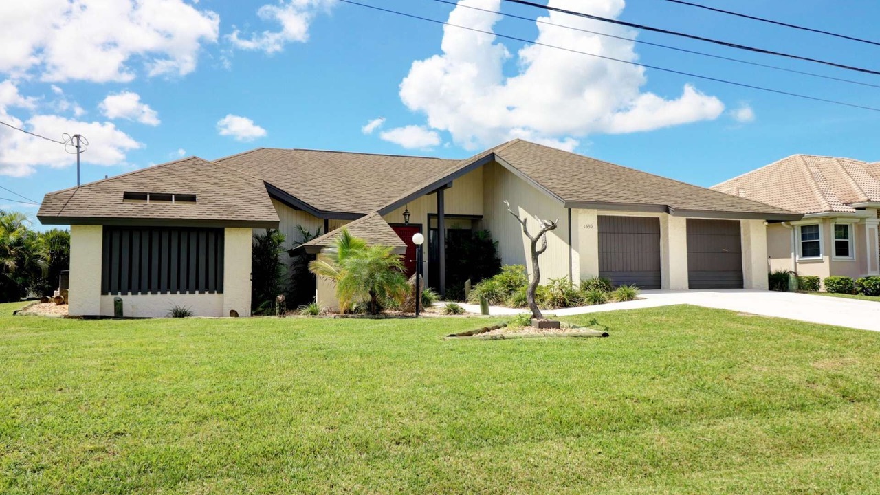 Photo of Outdoor in Pelican