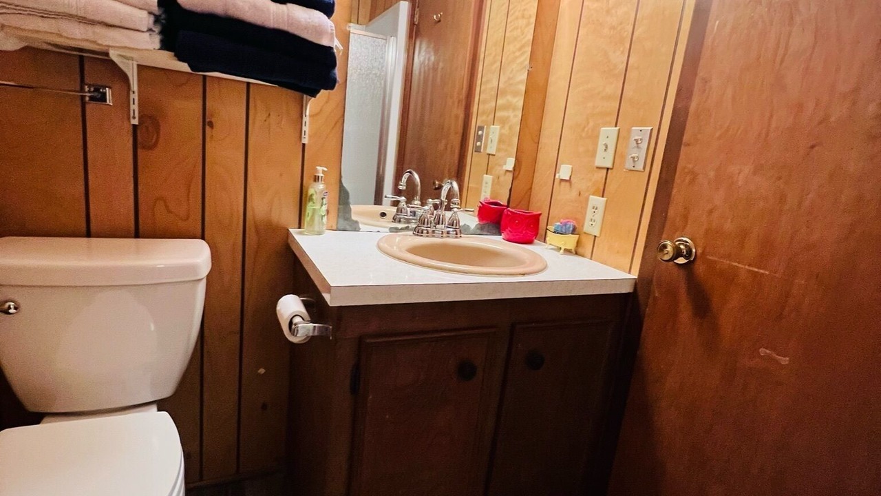 Photo of Bathroom in Negreet