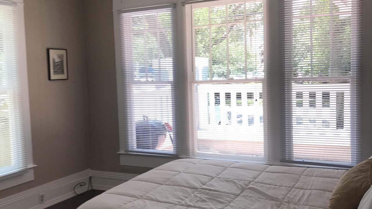 Photo of Bedroom in Gulfport