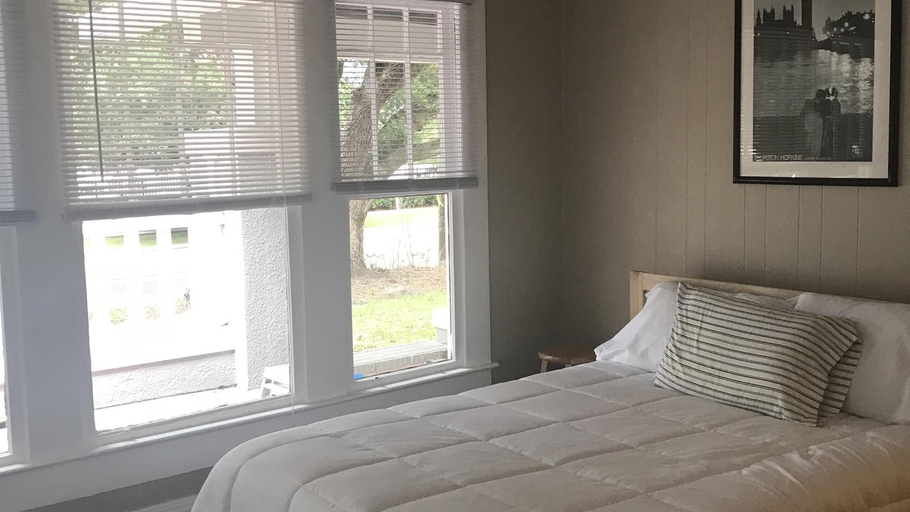 Photo of Bedroom in Gulfport