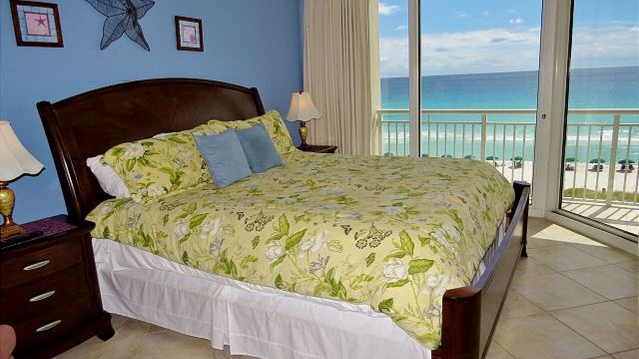 Photo of Bedroom in Navarre Beach