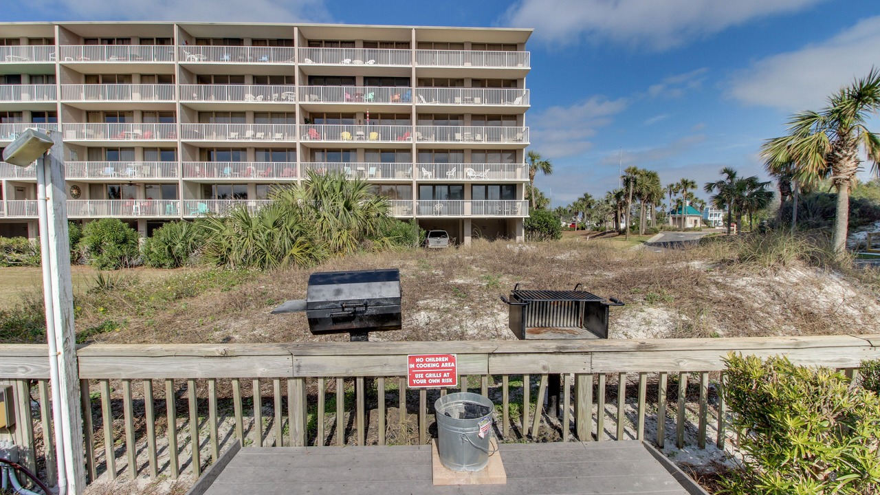 Photo of Patio Balcony in Gulf Lagoon Beach