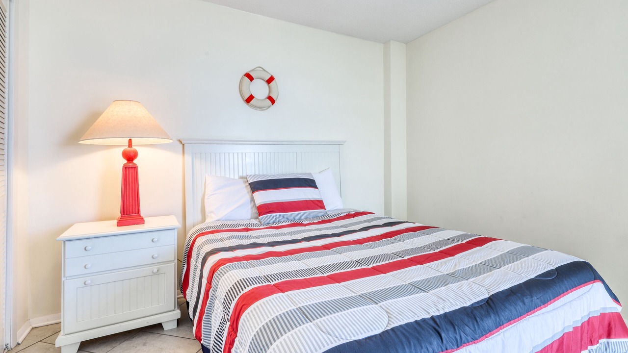 Photo of Bedroom in Gulf Lagoon Beach