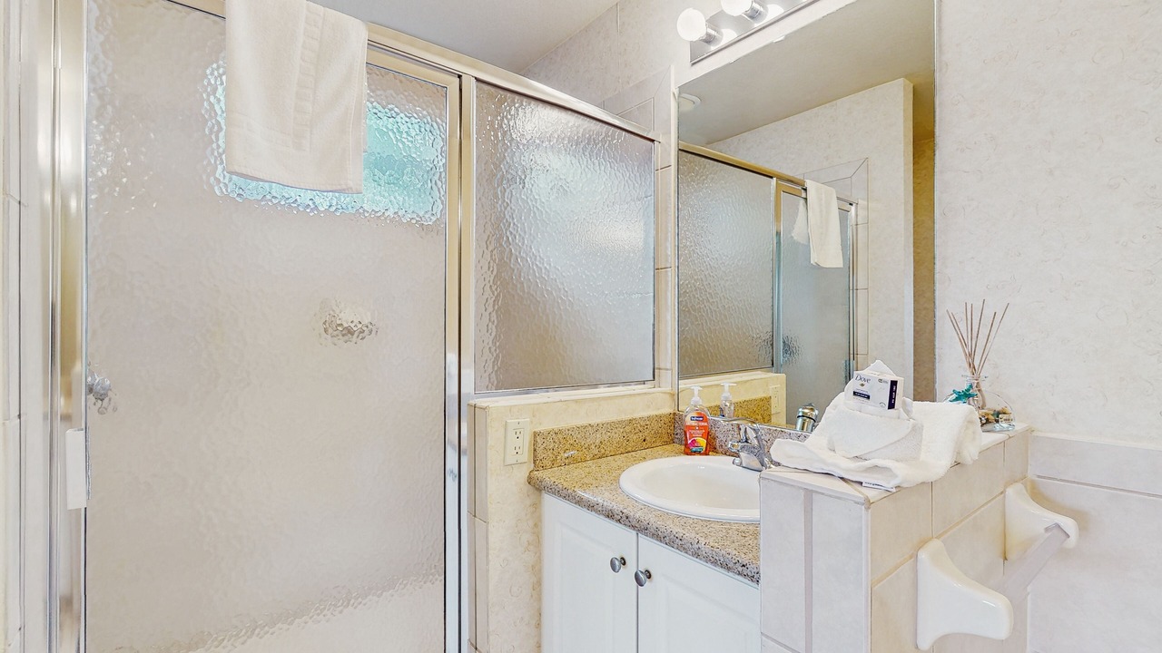 Photo of Bathroom in Naples