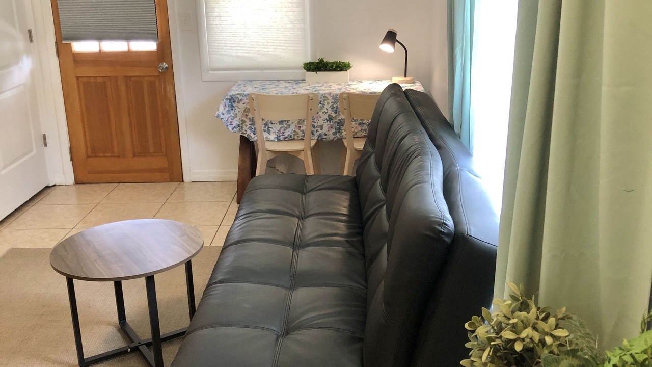 Photo of Livingroom in Sarasota Springs