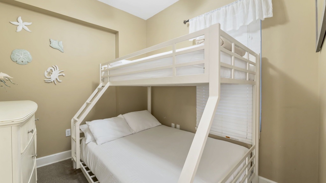 Photo of Bedroom in Panama City Beach