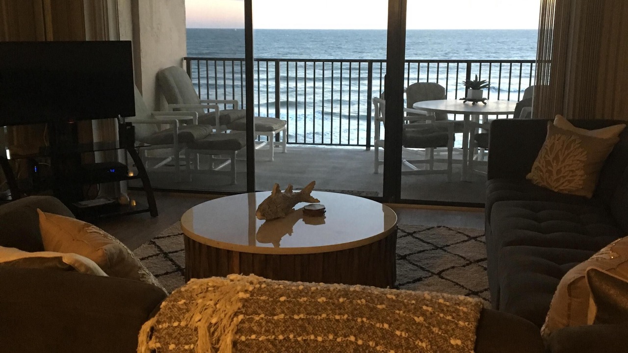 Photo of Livingroom in New Smyrna Beach