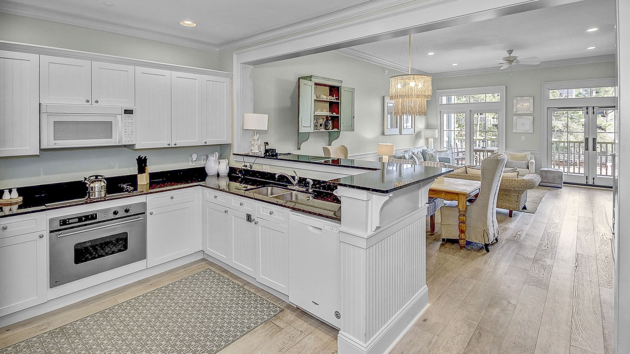 Photo of Kitchen in Beach District